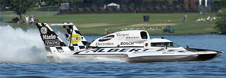 Go Fast Turn Left Racing returns to Seafair with three generations ready to  race